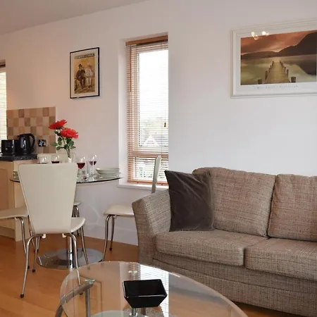 Splendid 1 Bed Flat In Stockwell, Sleeps 4 Apartamento